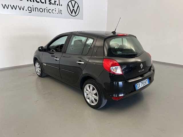 Renault Clio 1.2 16V 5 porte Confort