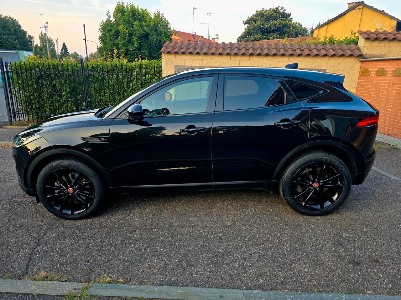 JAGUAR E-Pace R-Dynamic S AWD 2.0d i4 Mhev 163cv