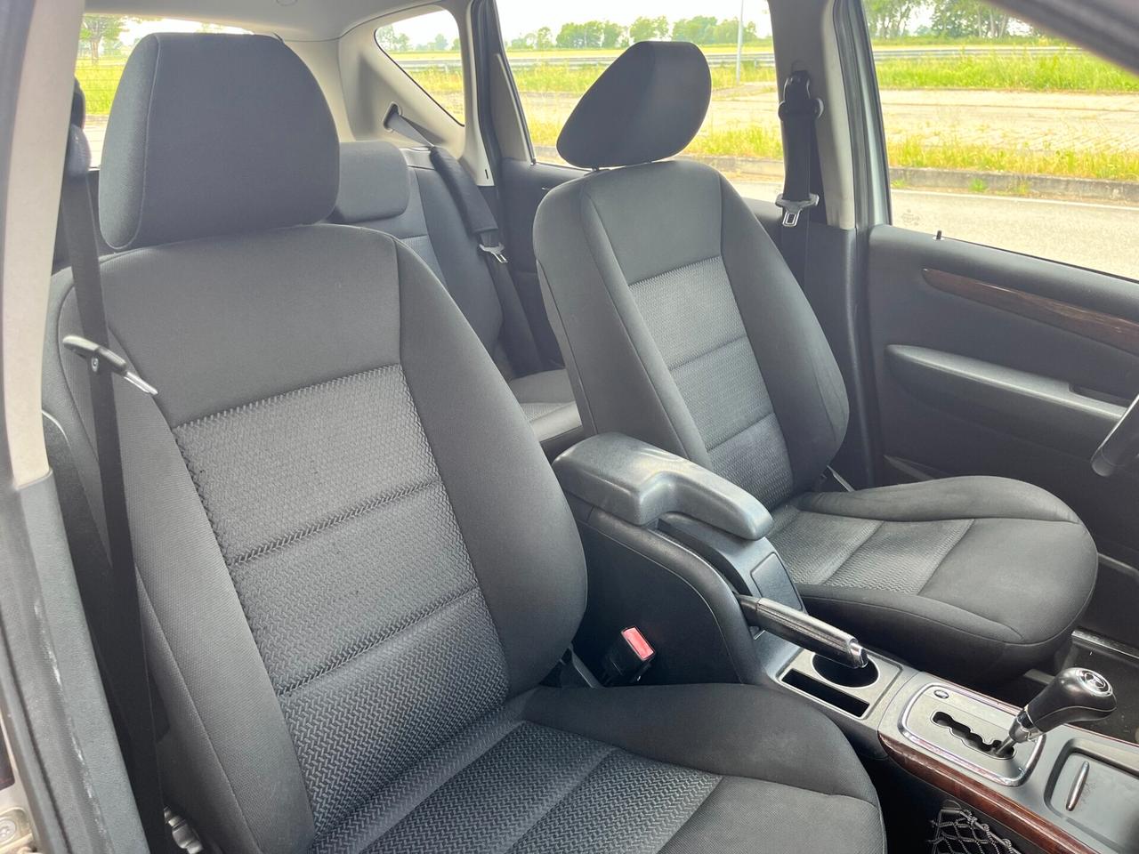 Mercedes A 180 *CAMBIO AUTOMATICO*