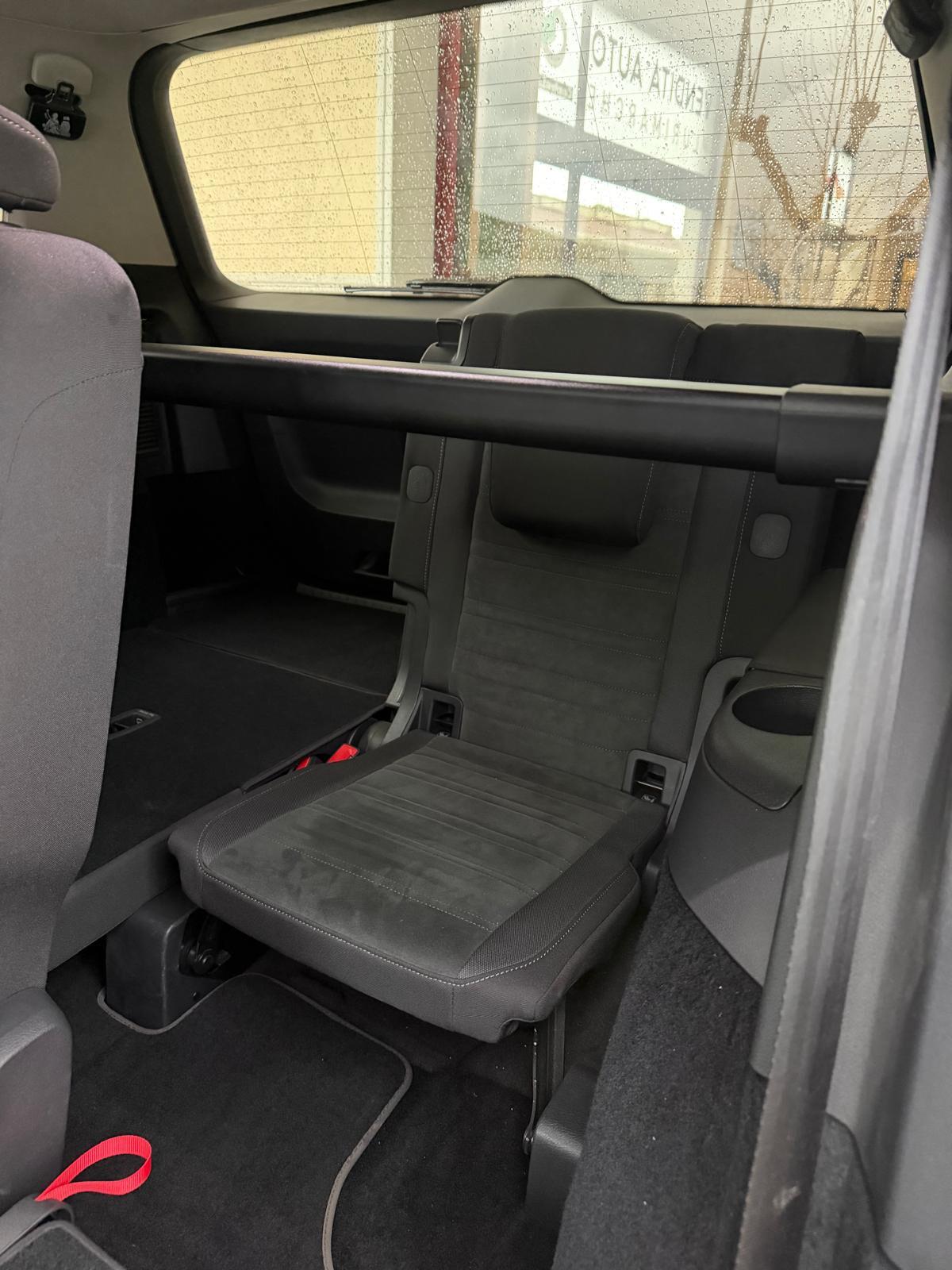 Volkswagen Touran 2.0 TDI 150 CV SCR DSG Executive BlueMotion Tech.