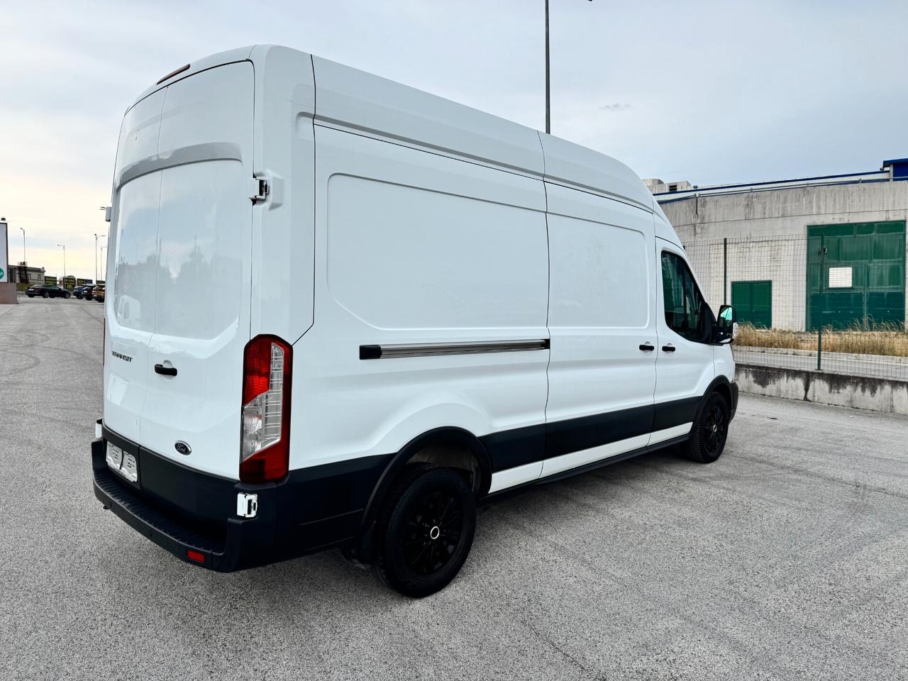 Ford Transit L3H3 2.0 tdci 170cv