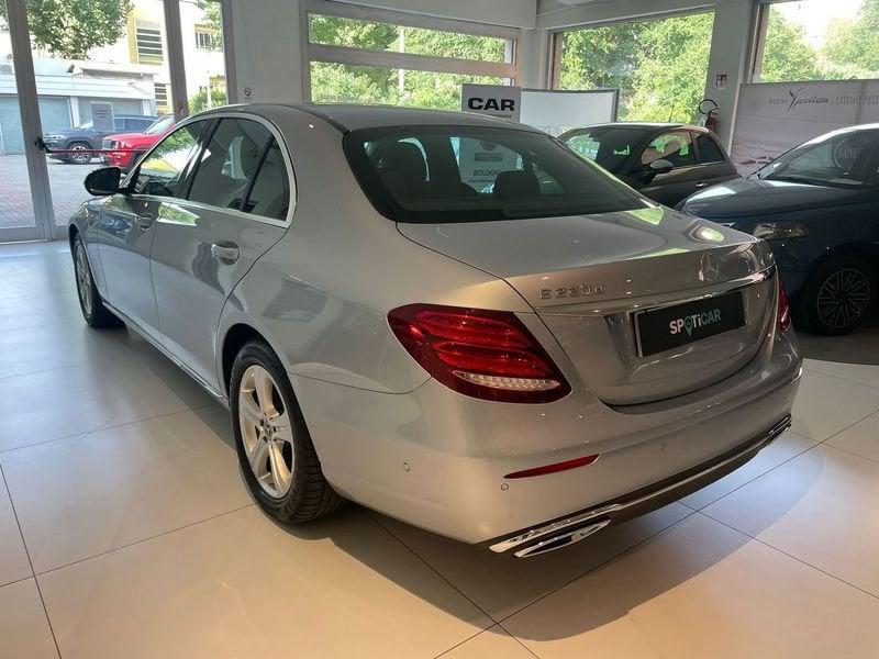 Mercedes-Benz Classe E E 220d 4Matic Auto Premium