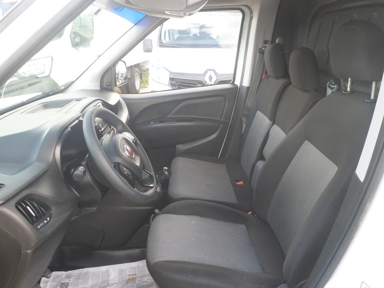 Fiat Doblo furgone 3 posti