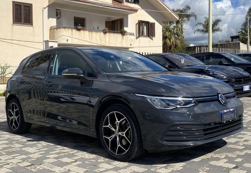 Volkswagen Golf 8 Life 2.0 TDI 116CV