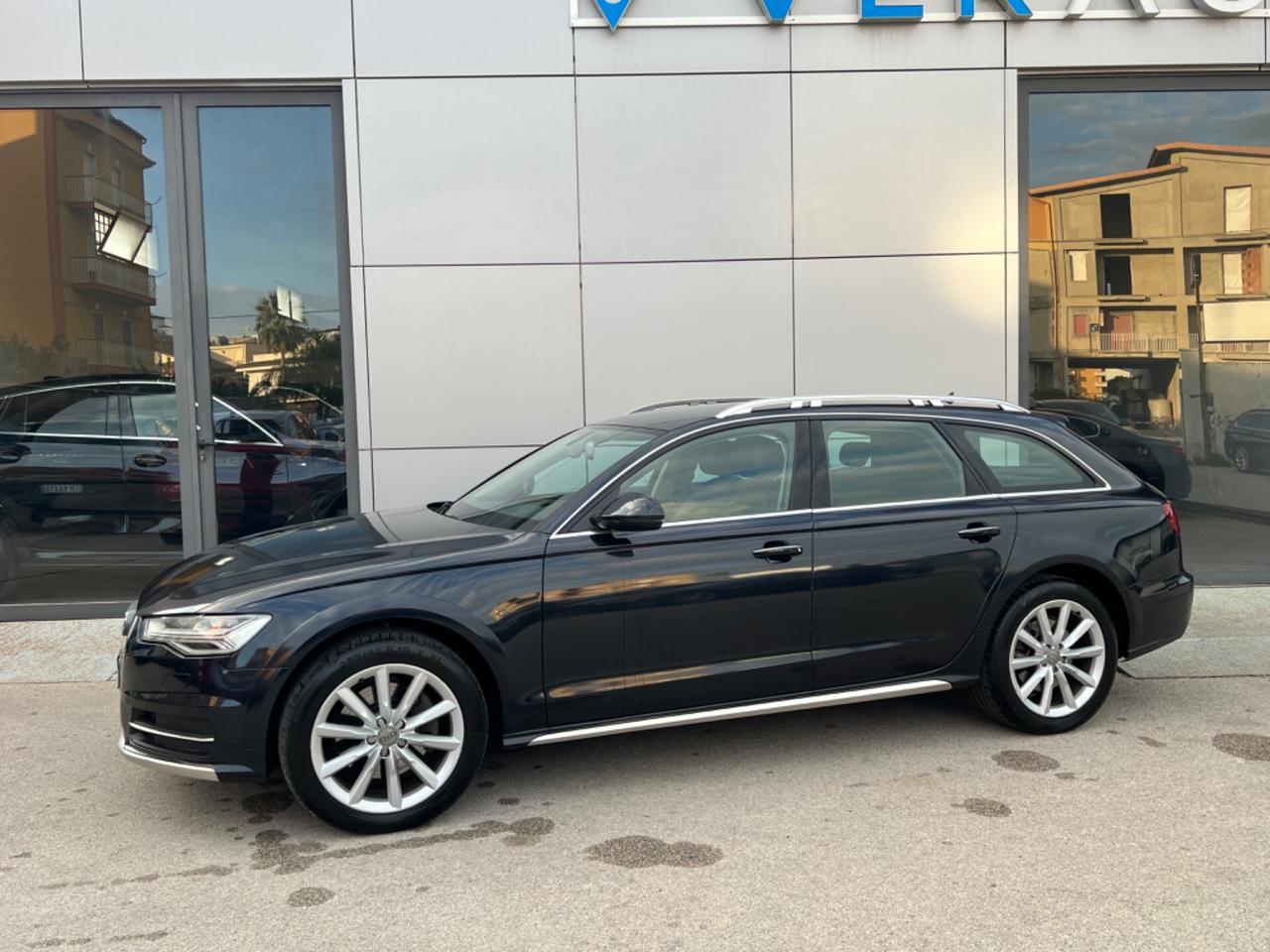 Audi A6 allroad 3.0 TDI 272 CV S tronic quattro - anno 2016 - km 105.000