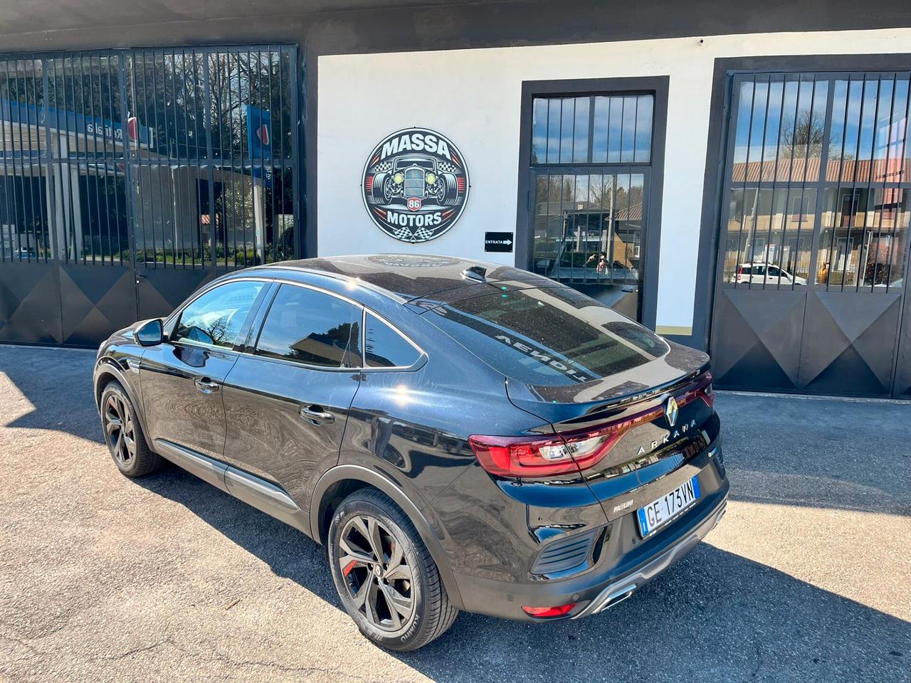 Renault Arkana Hybrid E-Tech 145 CV R.S. Line