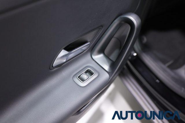MERCEDES-BENZ A 180 D AUTOMATIC EXECUTIVE PACCHETTO NIGHT FARI LED