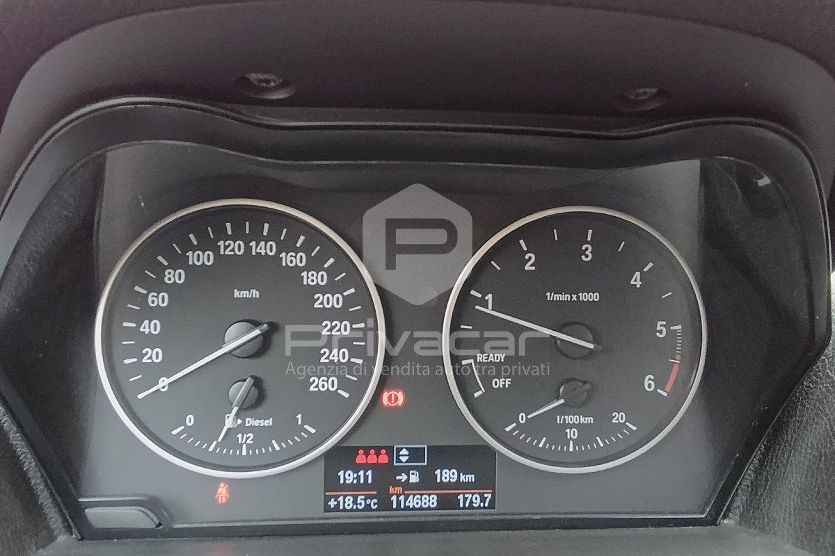 BMW 118d 5p. Advantage