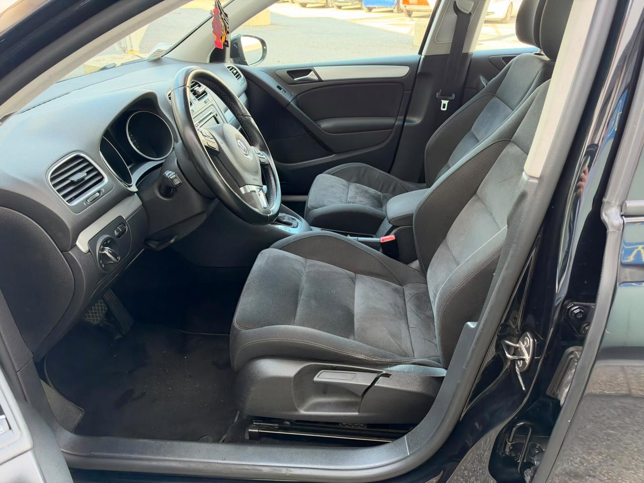 Volkswagen Golf 1.6 Highline