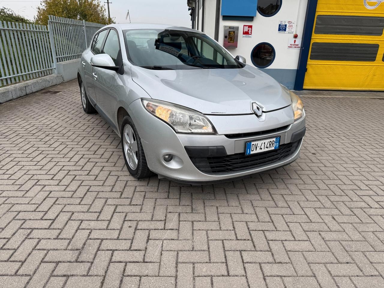 Renault Megane Mégane 1.6 Dynamique