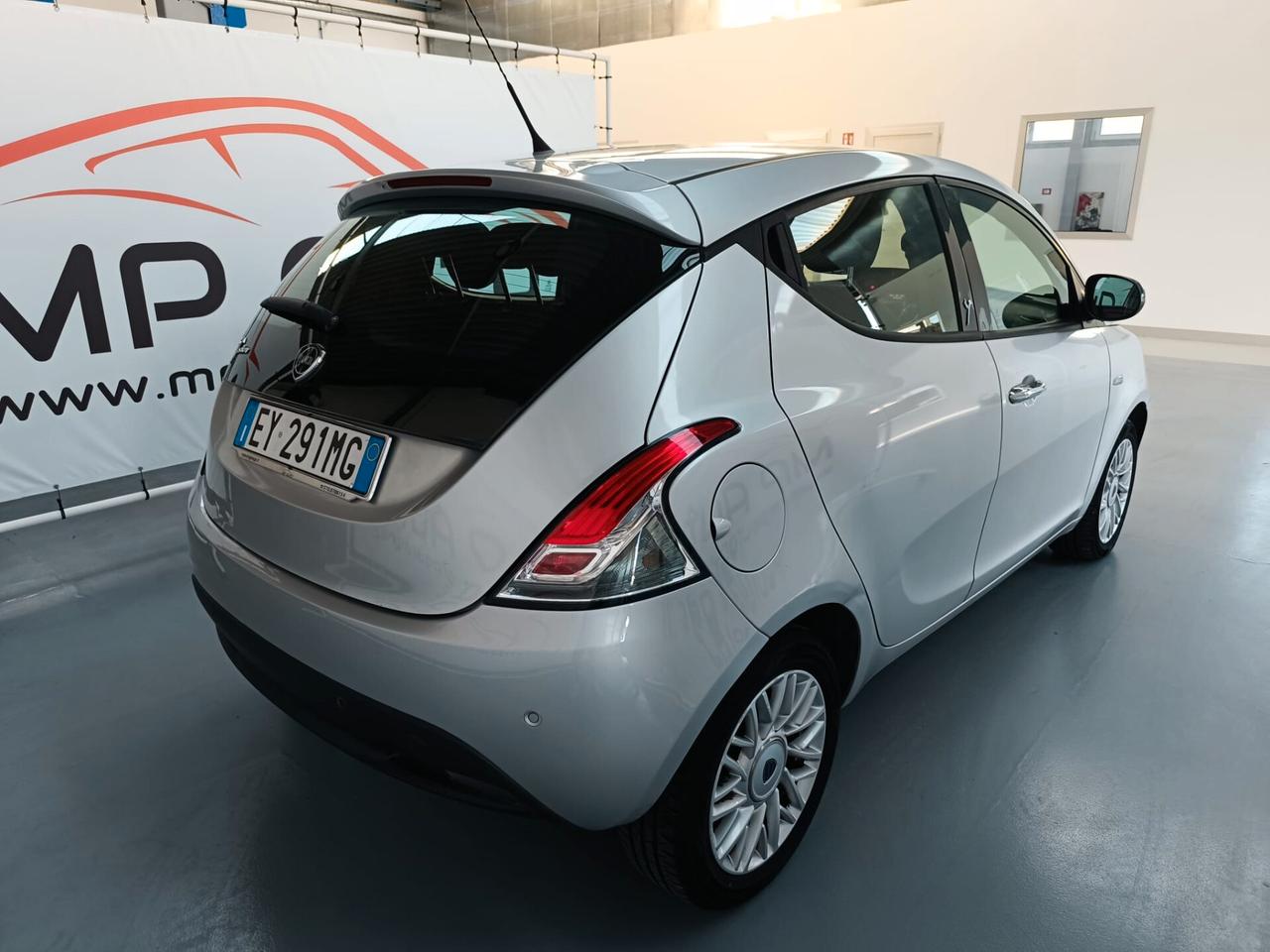 Lancia Ypsilon 1.3 MJT 16V 95 CV 5 porte S&S Gold