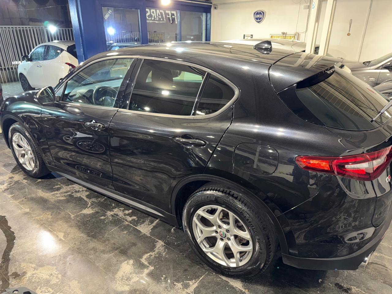 Alfa Romeo Stelvio 2.2 Turbodiesel 190 CV AT8 Q4 Executive