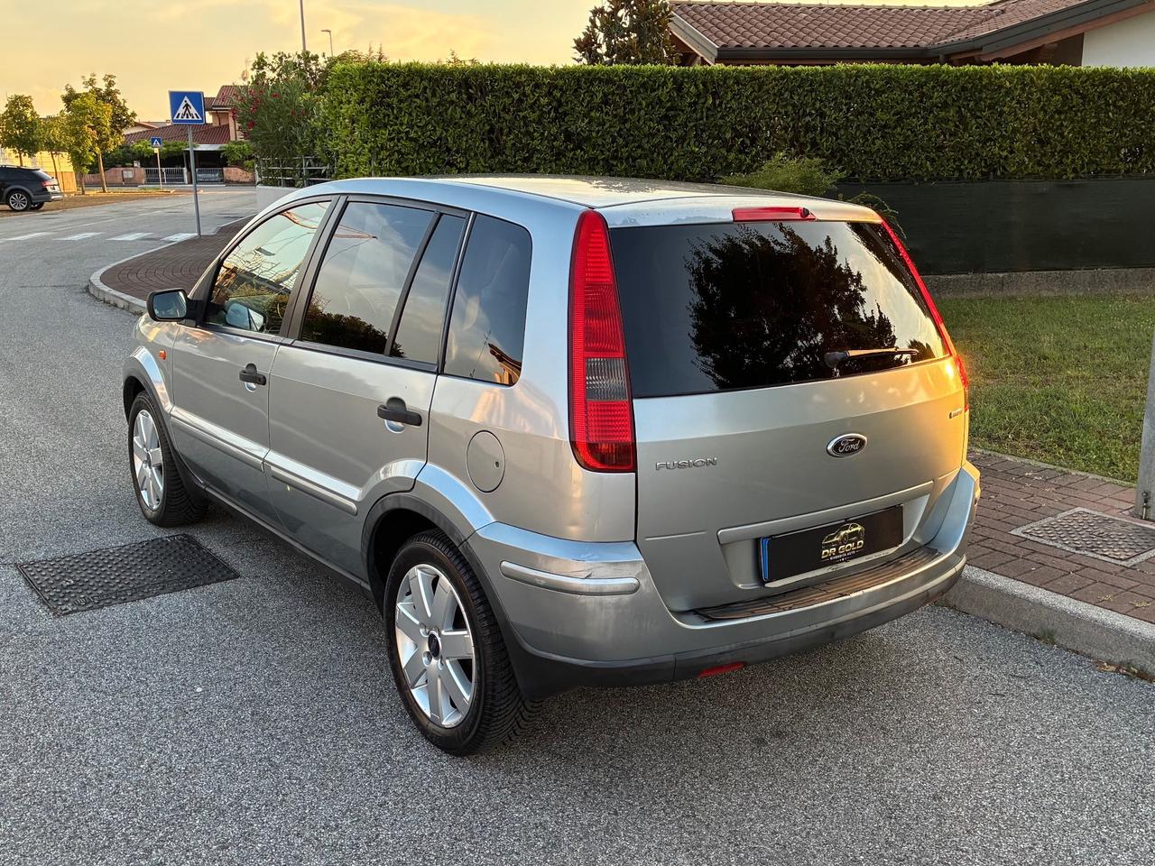 Ford Fusion 1.4 TDCi 5p. Leather