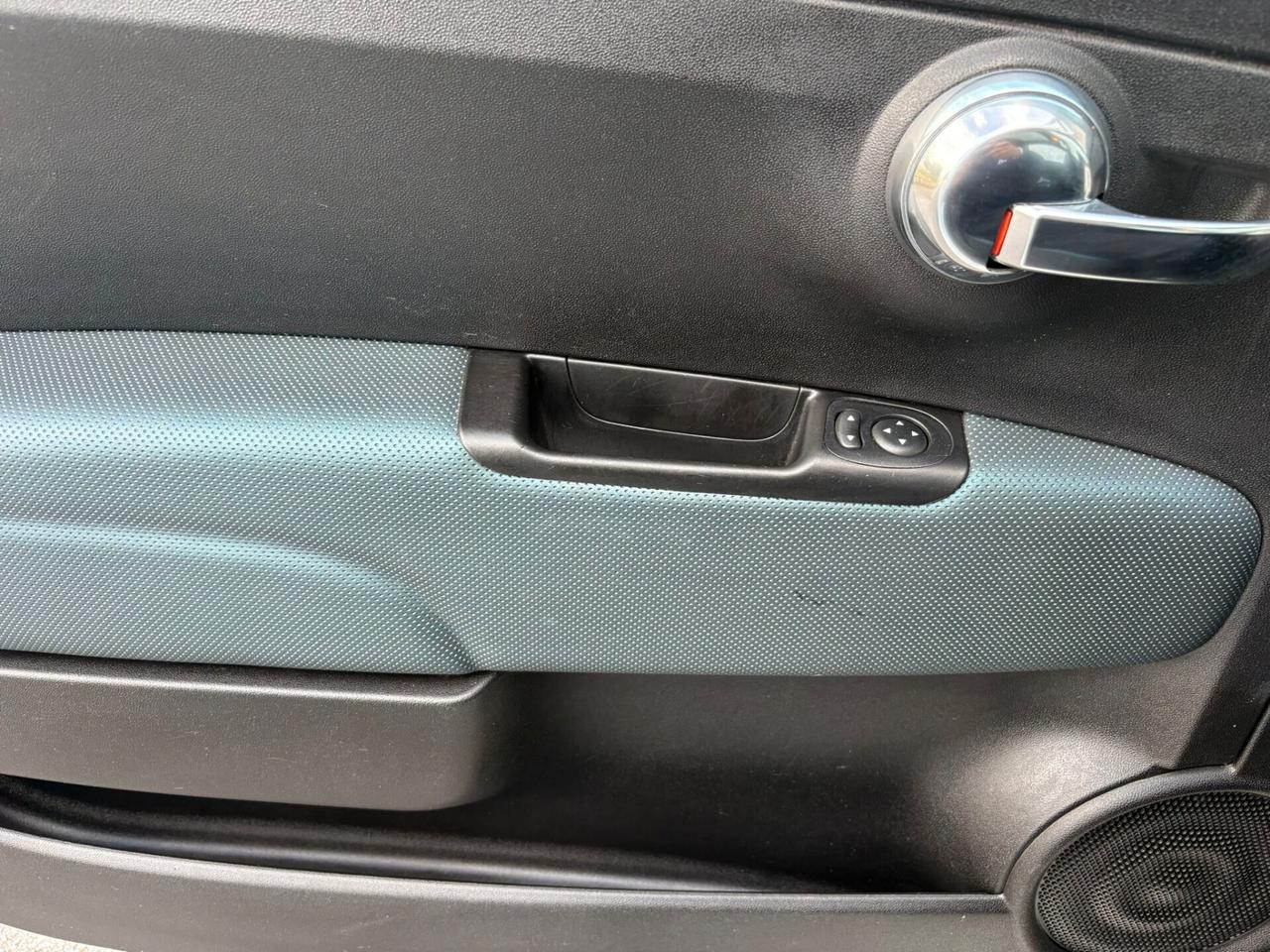 Fiat 500 1.0 Hybrid Launch Edition