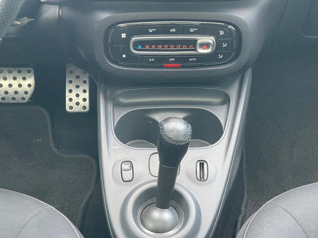 Smart ForFour 70 1.0 twinamic Brabus Style