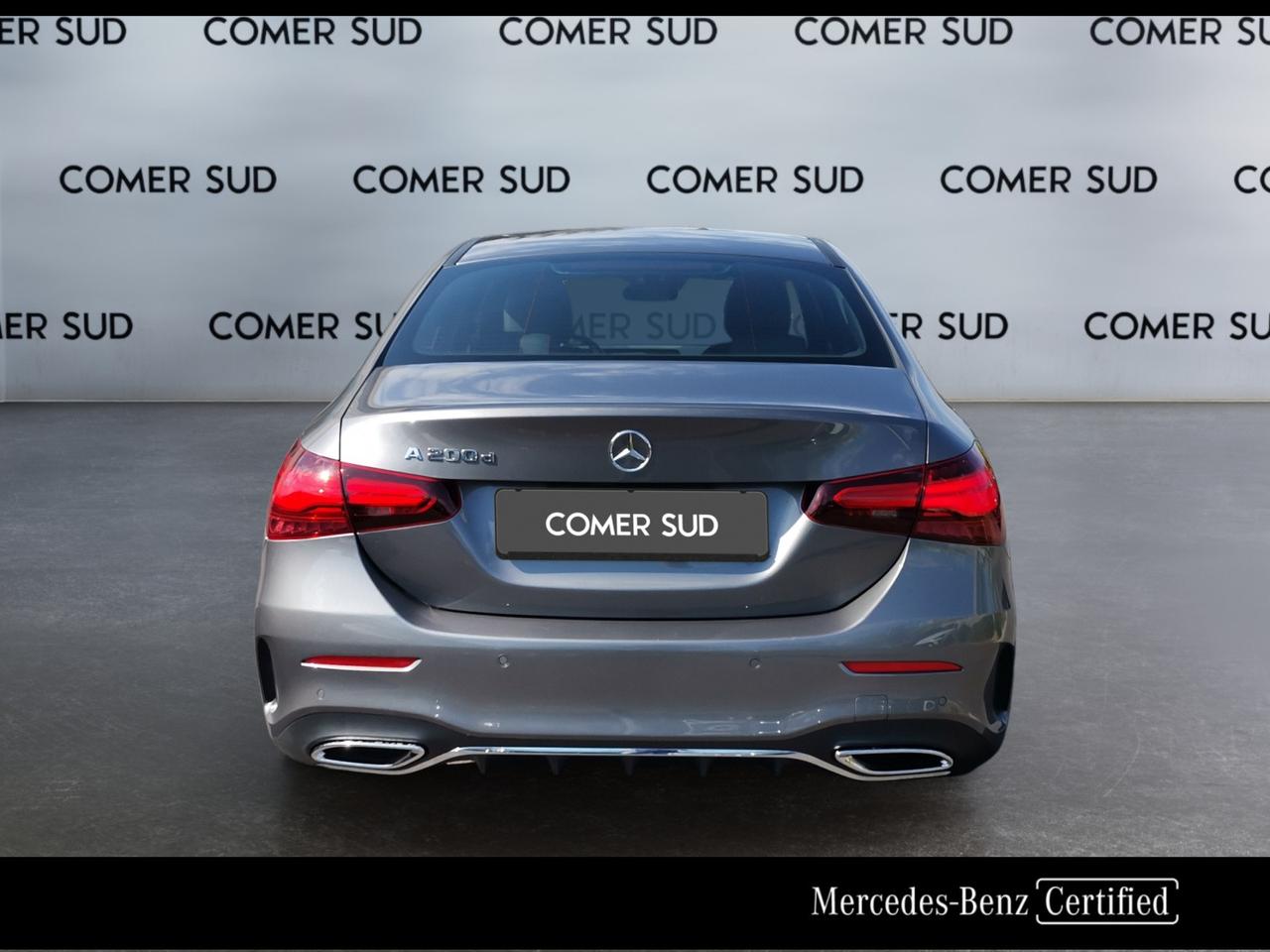 Mercedes-Benz Classe A - V177 - A 200 d AMG Line Premium auto