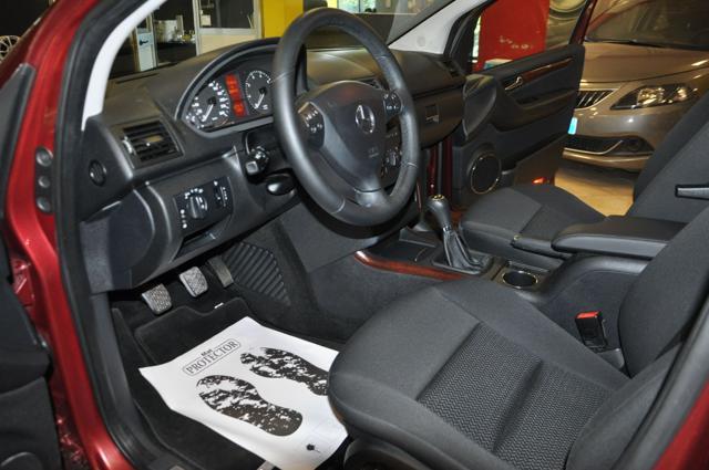 MERCEDES-BENZ A 150 BlueEFFICIENCY Elegance OK GUIDA NEO PATENATI