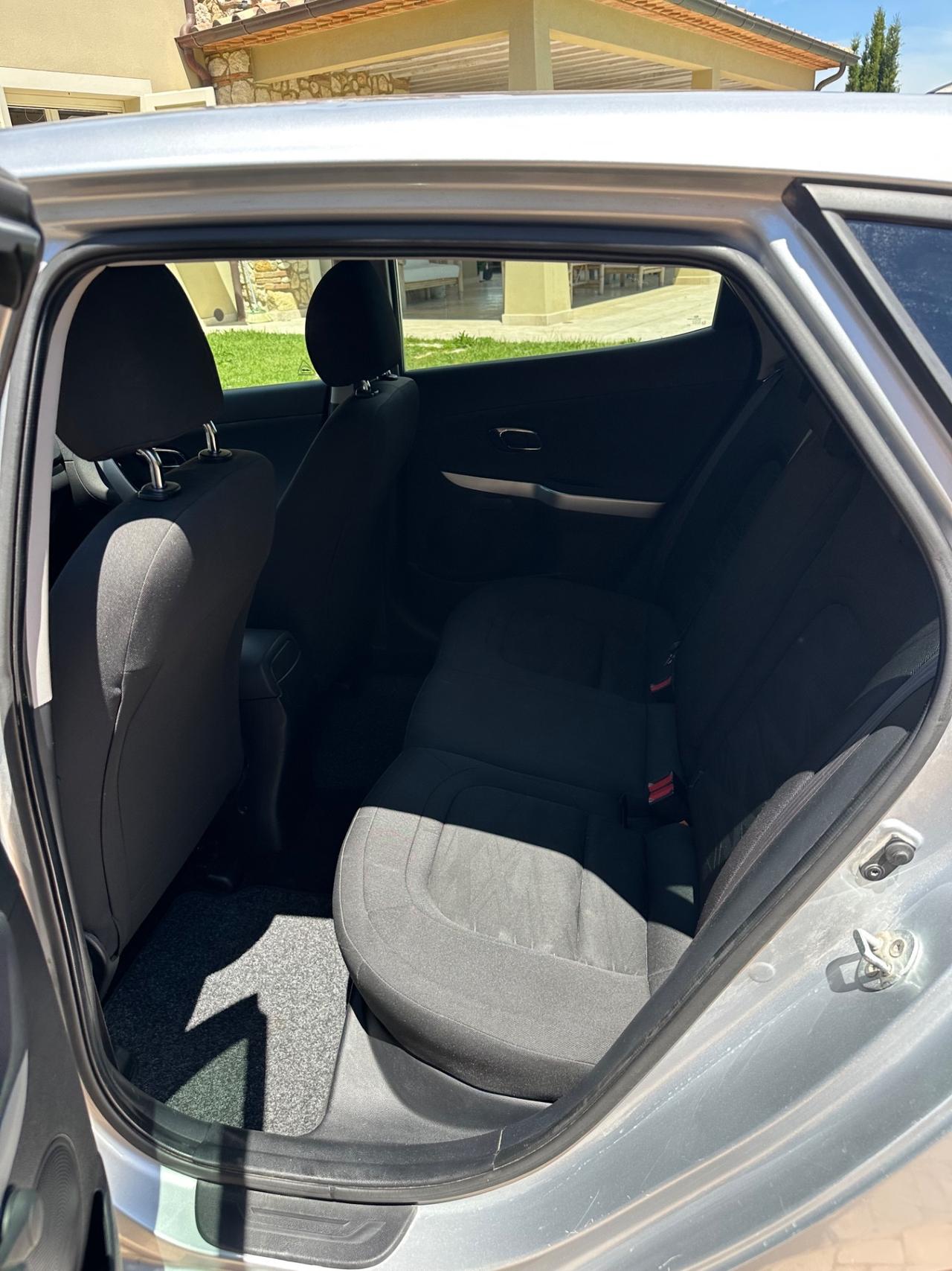 Kia Ceed cee'd 1.6 CRDi 110 CV 5 porte Active