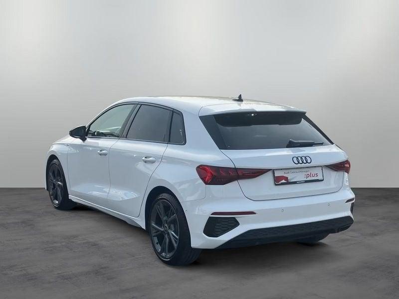 Audi A3 A3 SPB 30 TDI S line edition Black Pack 18" Cockpit