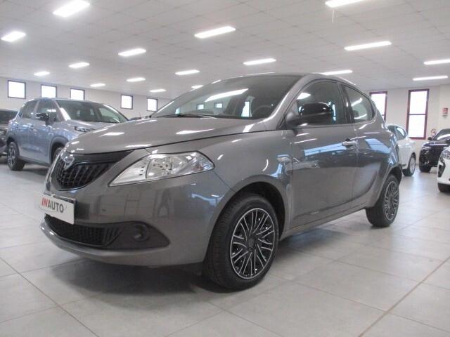 Lancia Ypsilon 1.0 FireFly 5 porte S&S Hybrid Oro