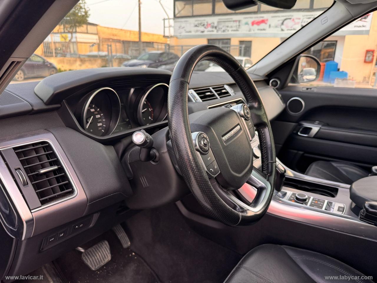 LAND ROVER Range Rover Sport 3.0 V6 S/C HSE Dynamic