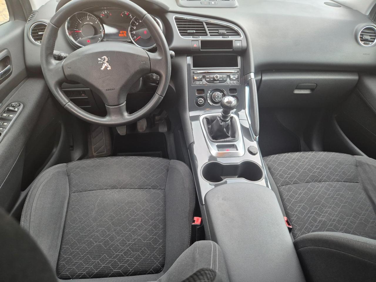 Peugeot 3008 1.6 HDi 115CV Business