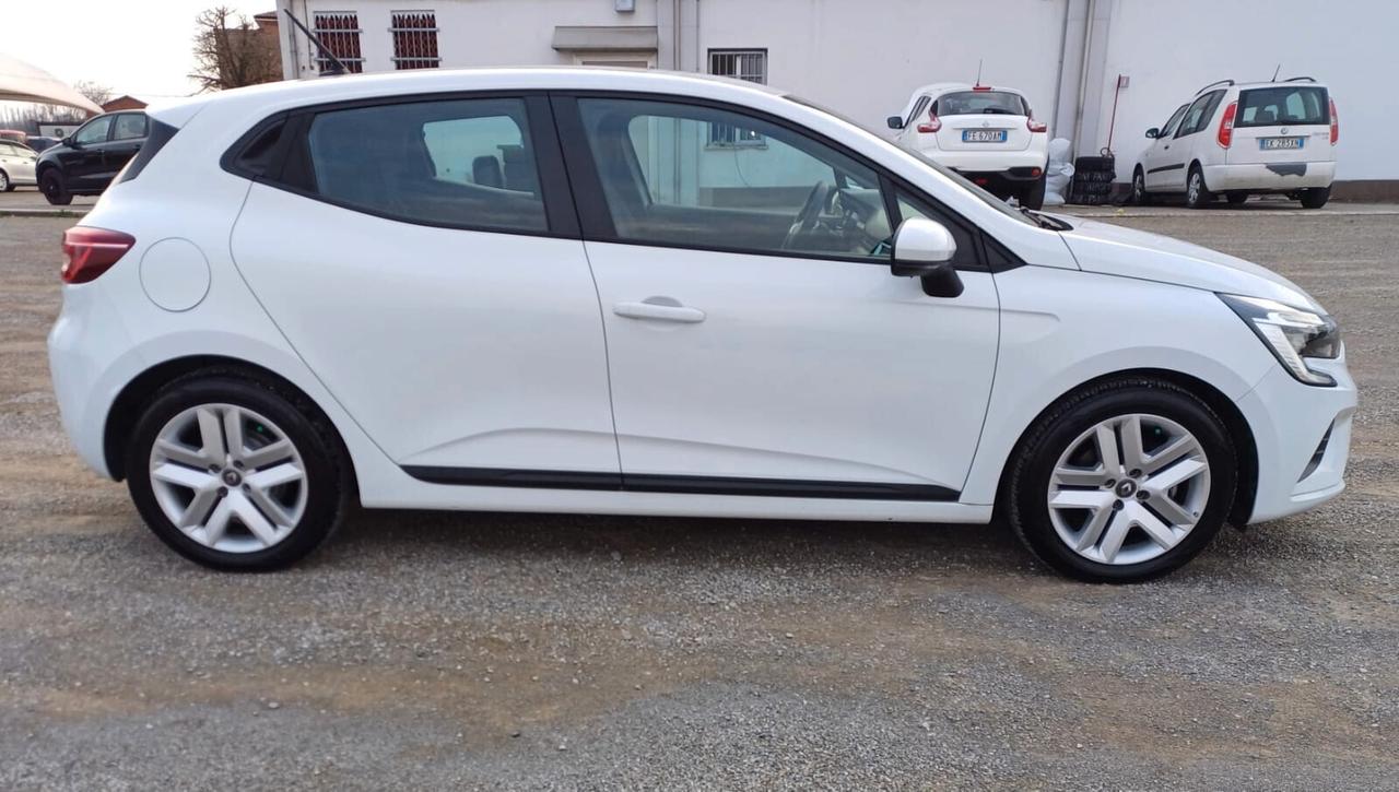 Renault Clio Hybrid E-Tech 140 CV 5 porte R.S. Line