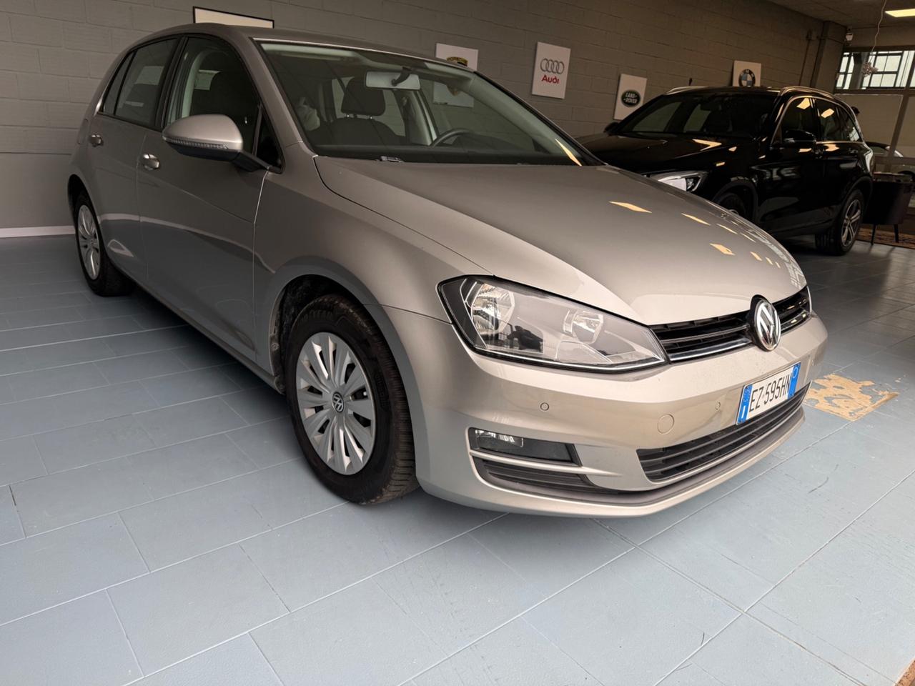 Volkswagen Golf 1.6 TDI 90 CV NEOPATENTATI