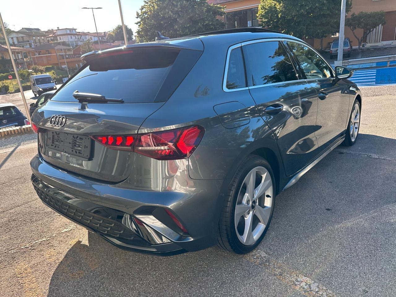 Audi A3 SPORTBACK 35 TDI S tronic S line edition PANORAMA MATRIX CAMERA R18