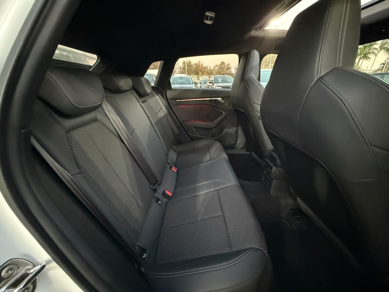 AUDI A3 SPB 35TDI 150CV S LINE TRONIC TETTO AMBIENT IDENTITY BLACK 12/2022