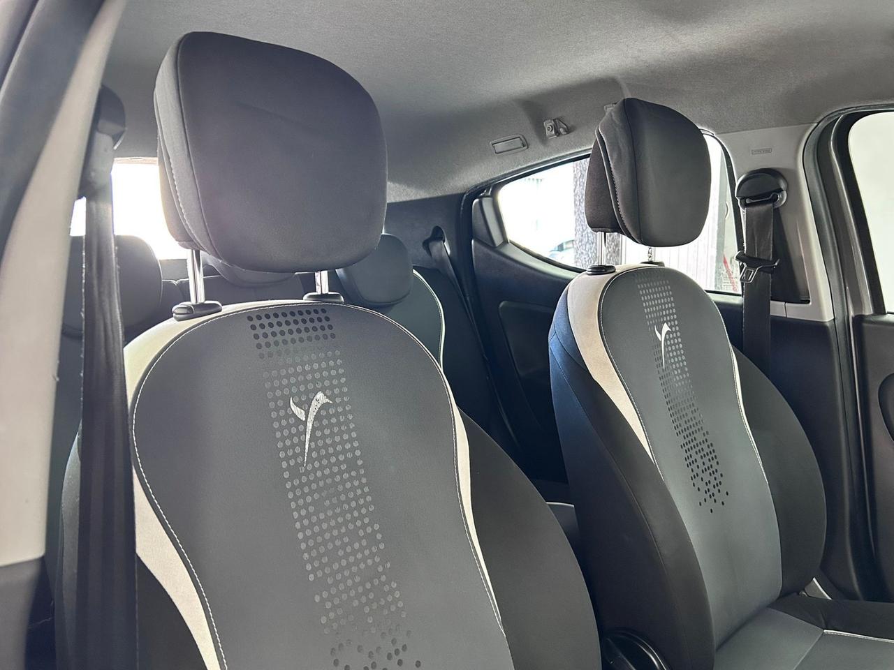 Lancia Ypsilon 1.3 MJT 16V 95 CV 5 porte -GARANTITA-2015