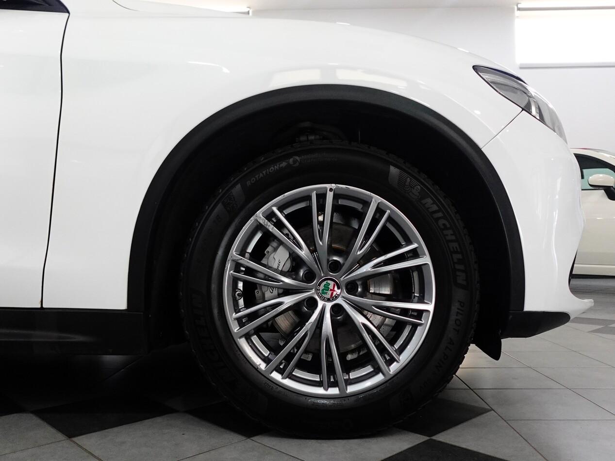 Alfa Romeo Stelvio 2.2 MJT 190 CV AT8 Q4 BUSINESS