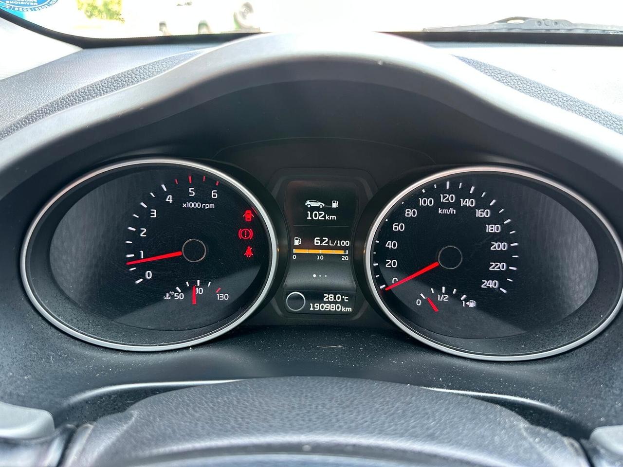 Kia Sportage 1.7 CRDI VGT 2WD high tech