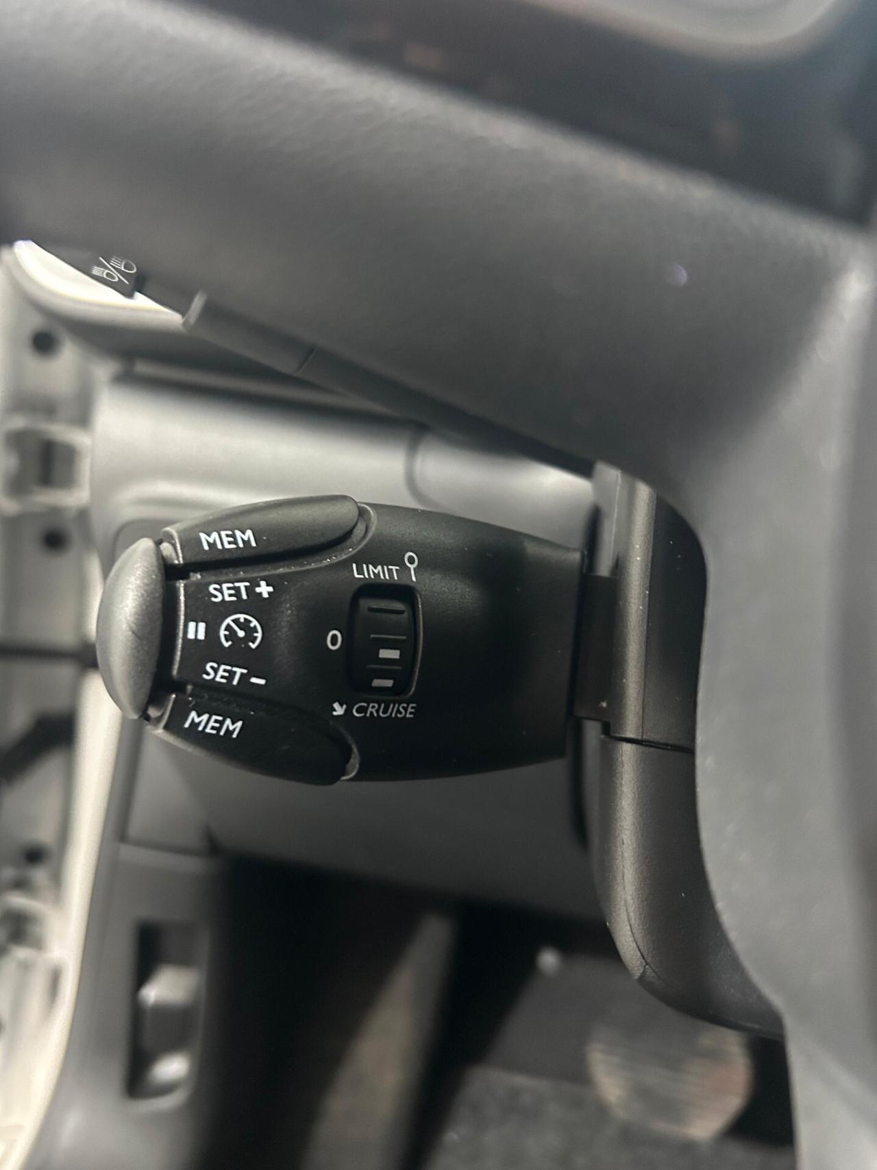 Citroen C3 PureTech 110 S&S EAT6 Shine Pack