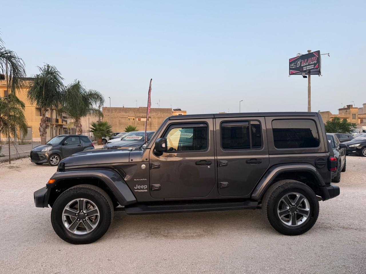 Jeep Wrangler Unlimited 2.2 Mjt II Sahara