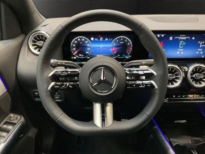 Mercedes-Benz GLA GLA 180 AMG Line Adv Plus CAMERA MBUX LED
