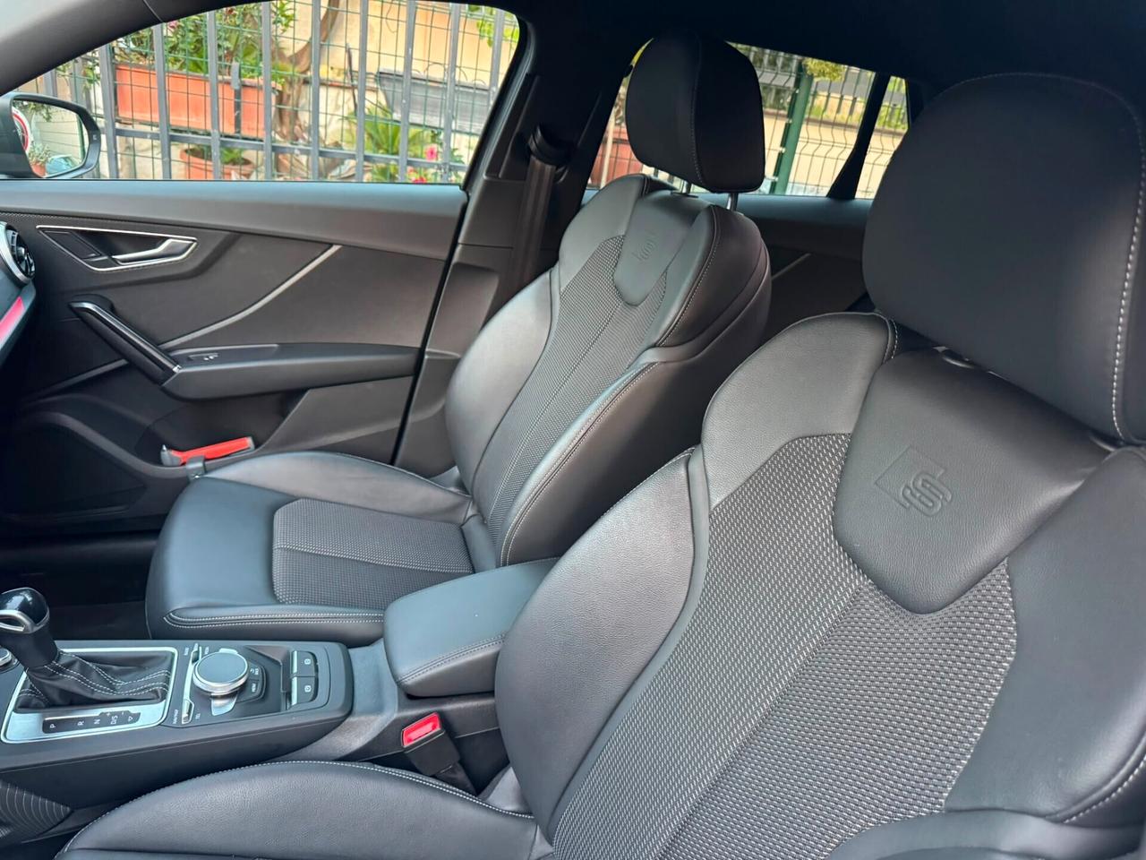 Audi Q2 35 TFSI S tronic line Edition iva esposta