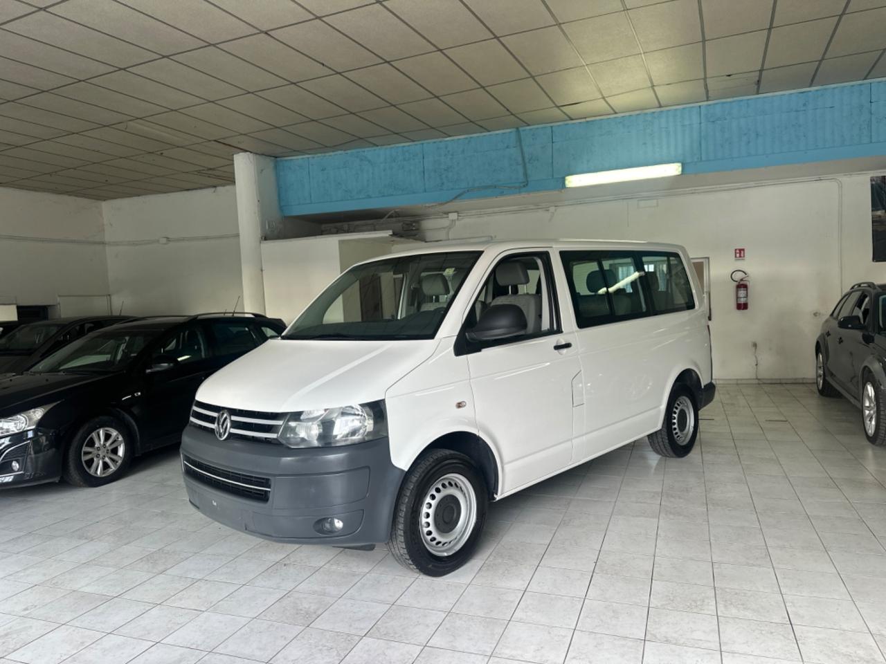 Volkswagen Transporter Caravelle 2.0 TDI 102CV PC Trendline