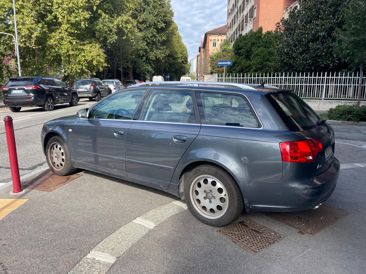 Audi A4 2.0 TDI 140cv/1PROP/GARANZIA 12 MESI