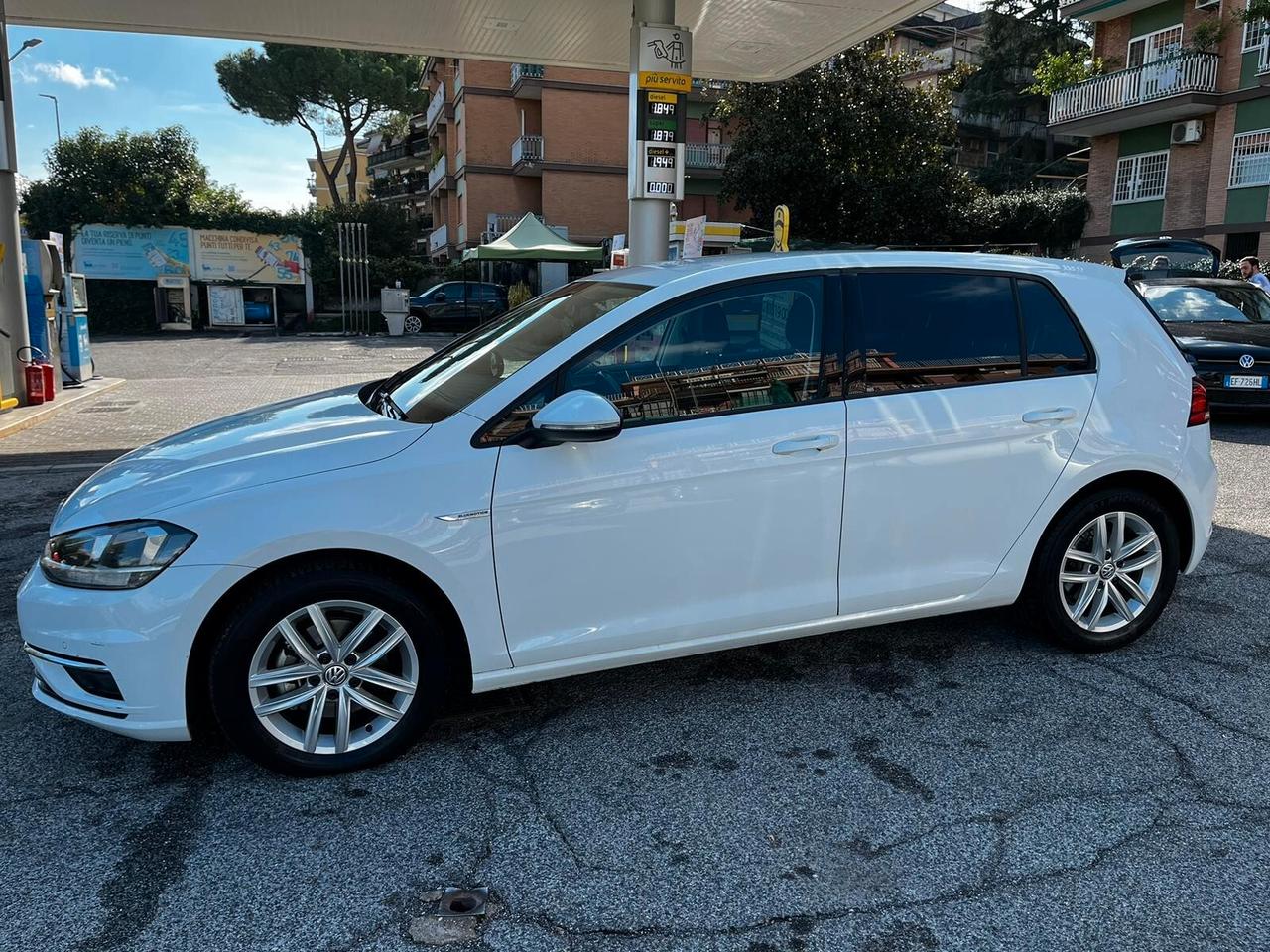 Volkswagen Golf 1.5 tgi Highline
