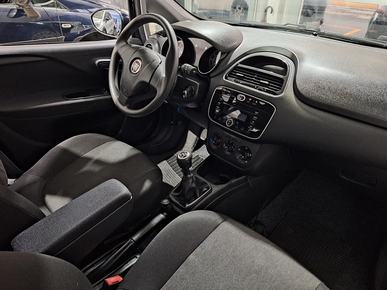 Fiat Punto 1.4 Natural Power 77CV Lounge 2016