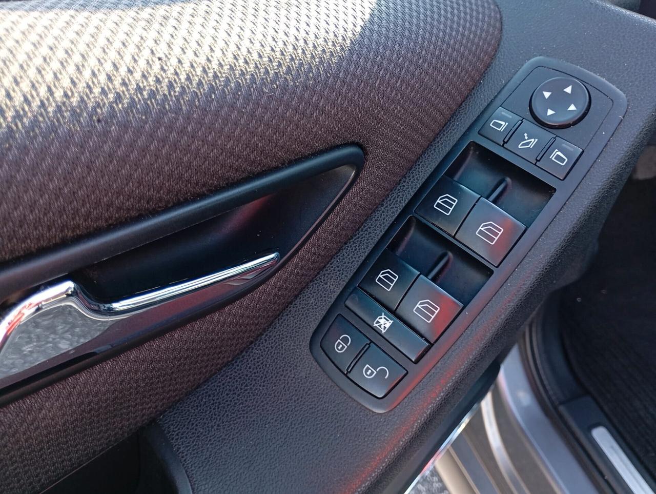 Mercedes-benz B 180 CDI Executive 2010