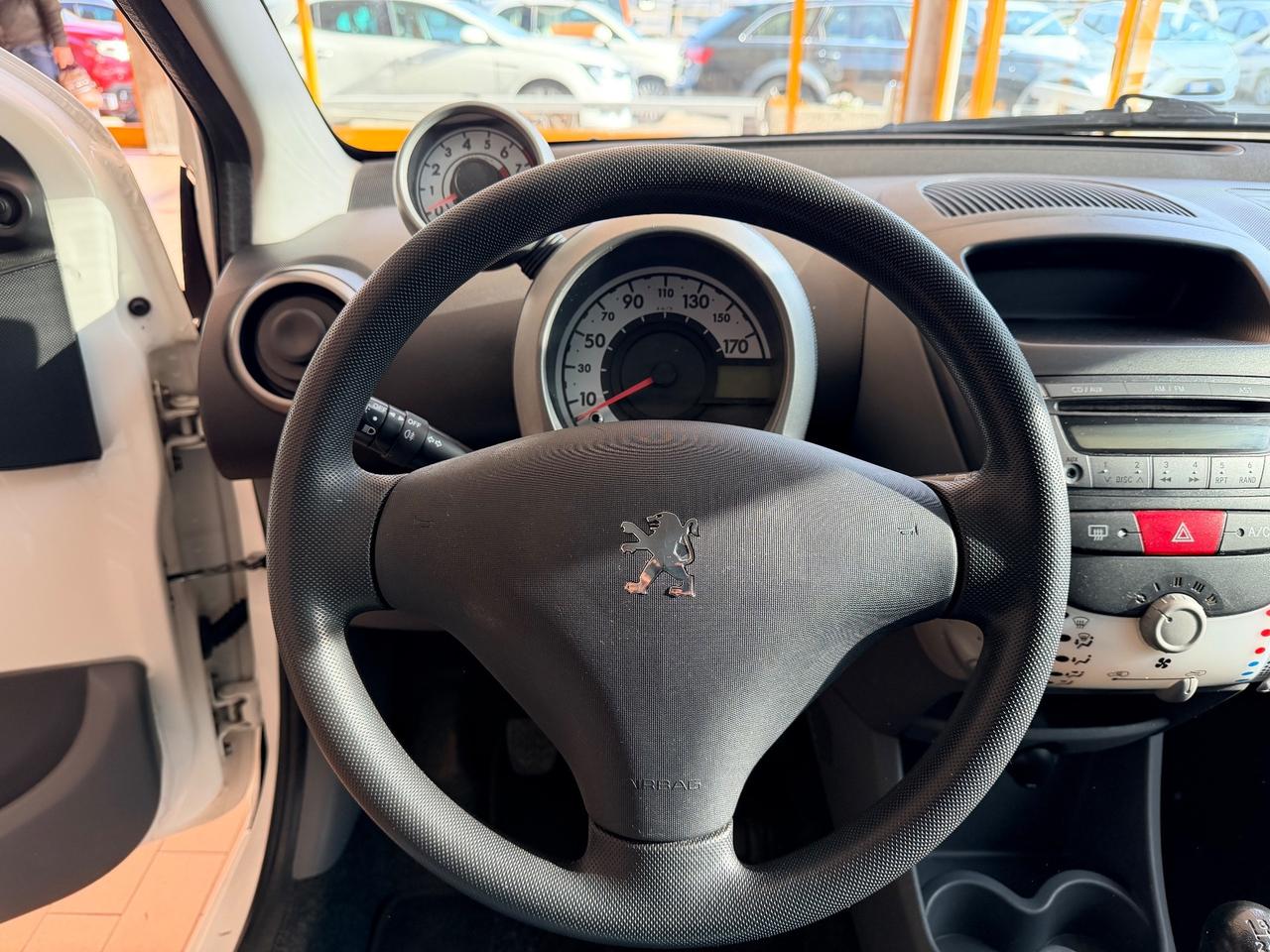 Peugeot 107 1.0benzina 68CV Neopatentati