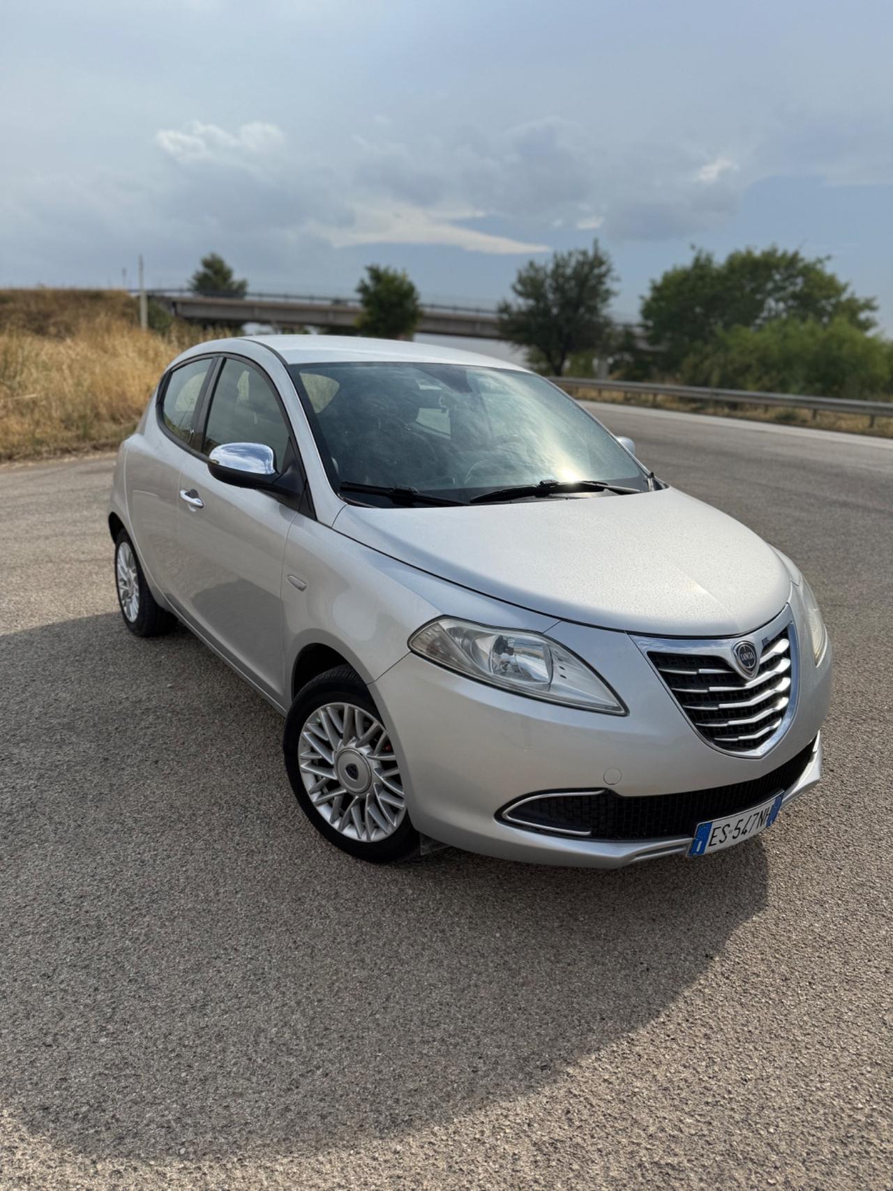 Lancia Ypsilon 1.3 MJT 16V 95 CV 5 porte S&S Platinum