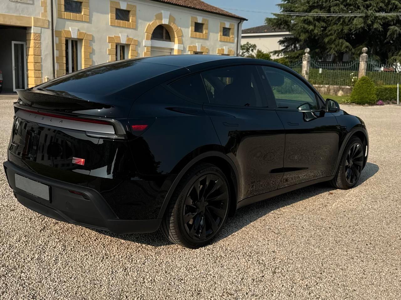 Tesla Model Y Model Y NV36 Long Range AWD Launch Edition LISTINO 69500€