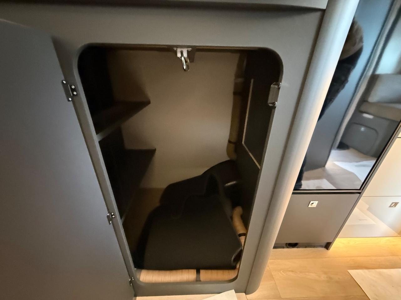 LAIKA KOSMO 319 L 6.99 AUTOMATICO LITIO