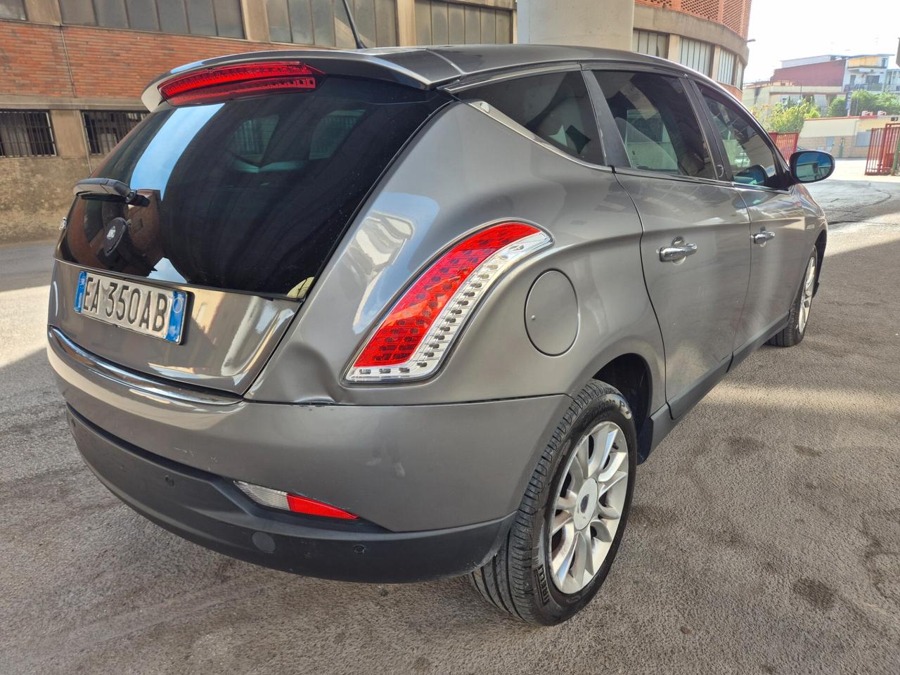 LANCIA DELTA 1.6 M.JET PERFETTA DEL 2010