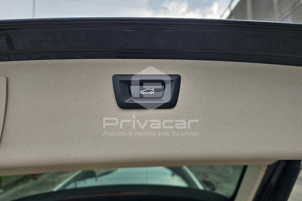 BMW 320d xDrive Touring Business Advantage