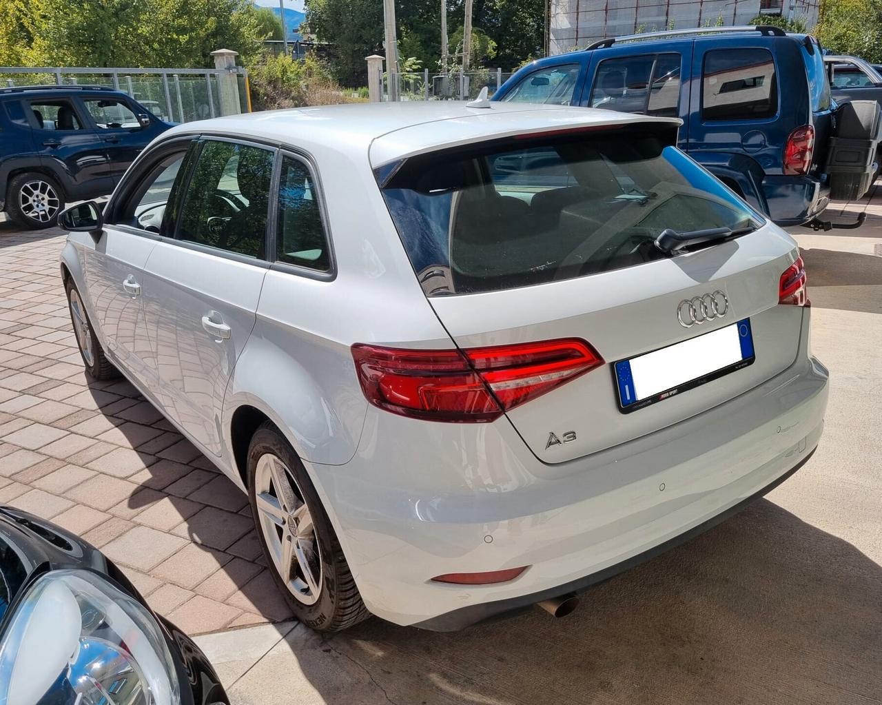 Audi A3 SPB 1.6 TDI 116 CV Sport