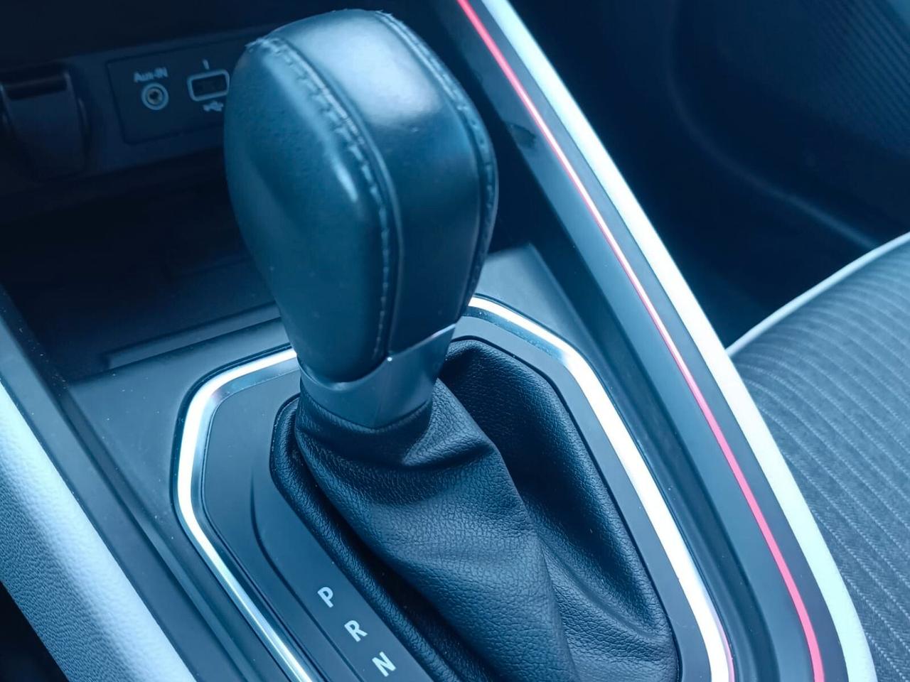 Renault Clio Full Hybrid E-Tech 145 CV 5 porte Techno